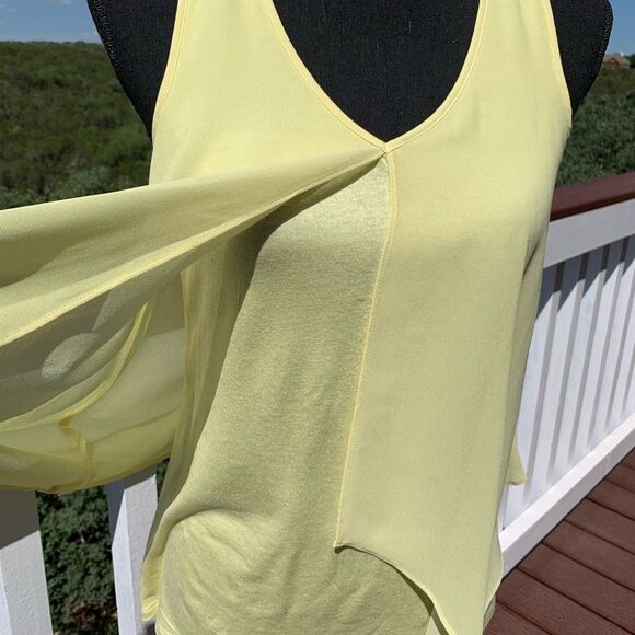 B Wear Yellow Blouse‎ - Picture 2 of 9